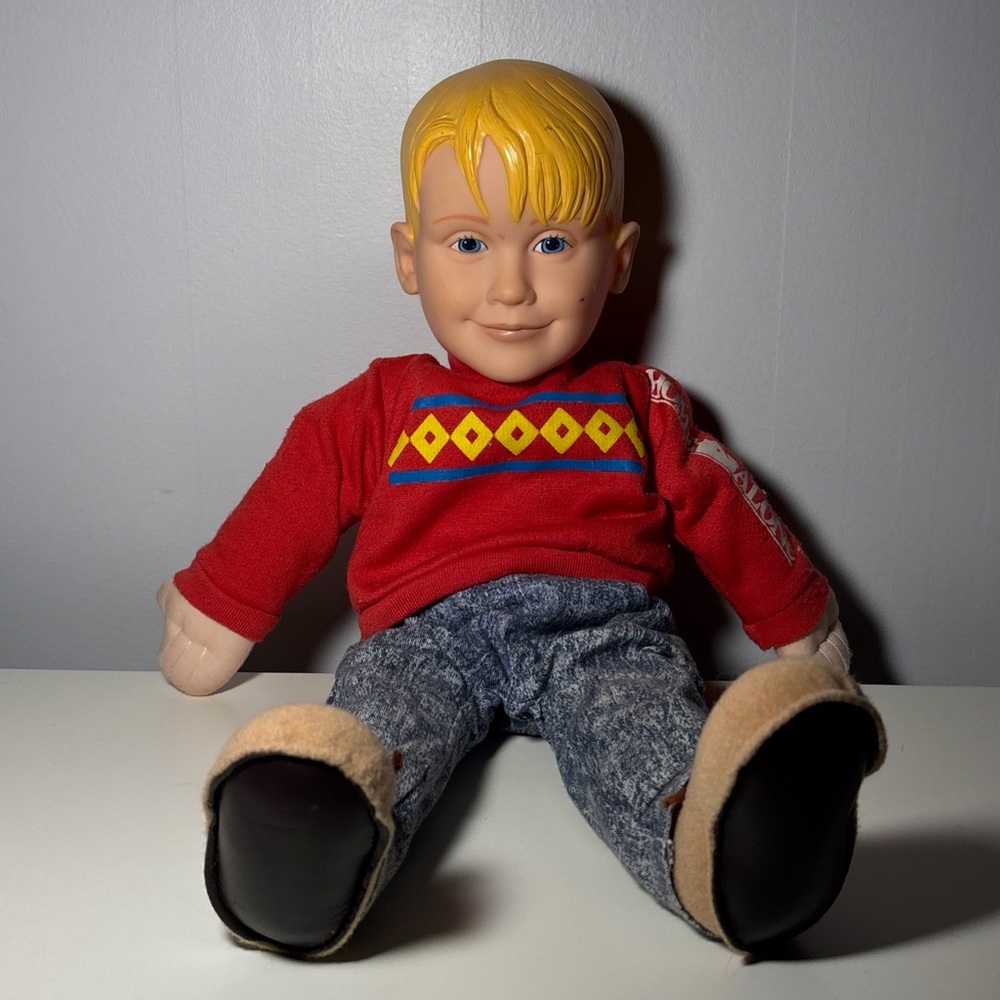 Home Alone 1991 Talking Kevin Pull String Doll Figure AS IS Fast High Pitched